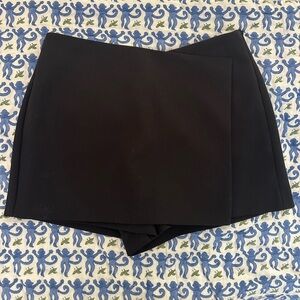 Zara Black Asymmetrical Skort